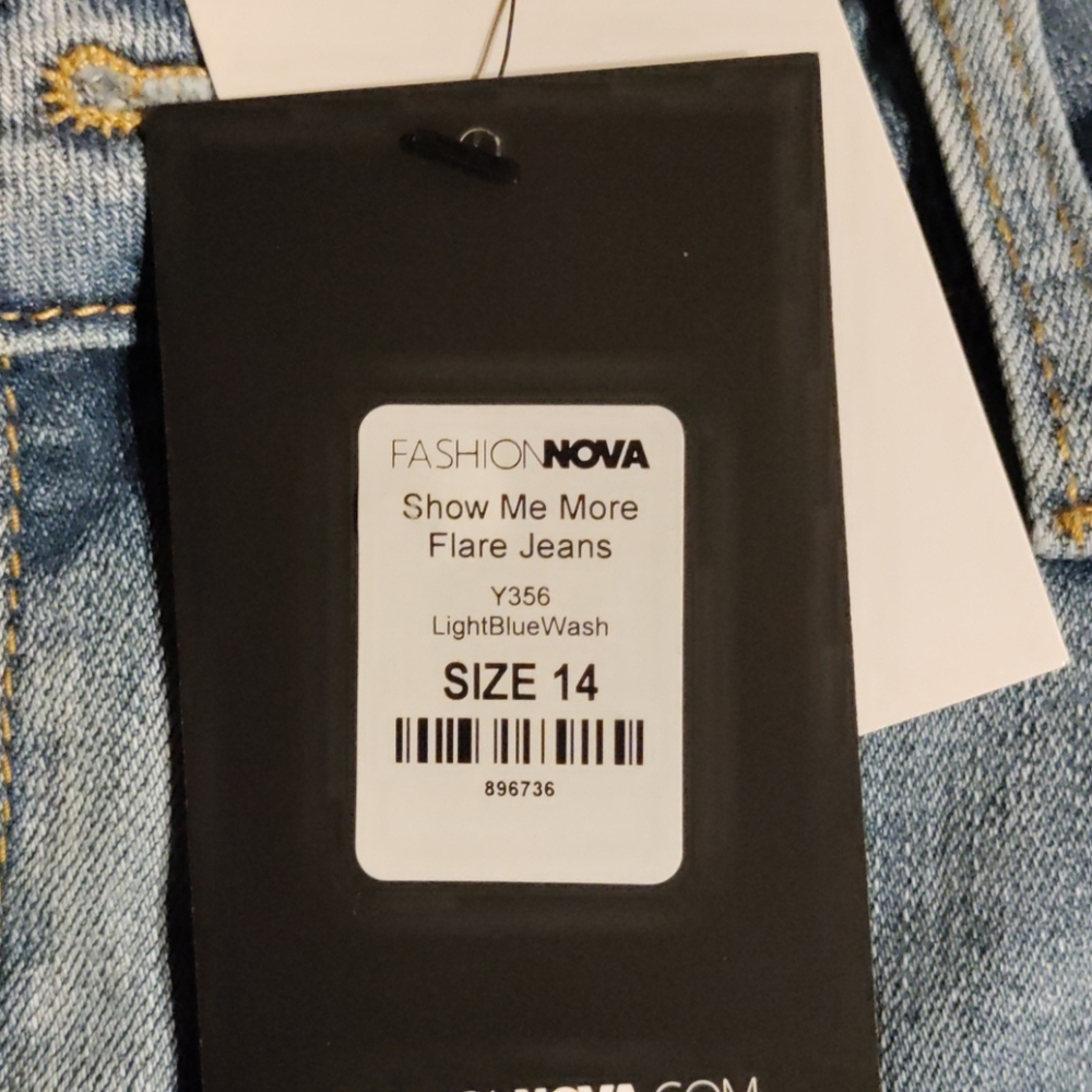 Fashion nova Size 14 Jeans